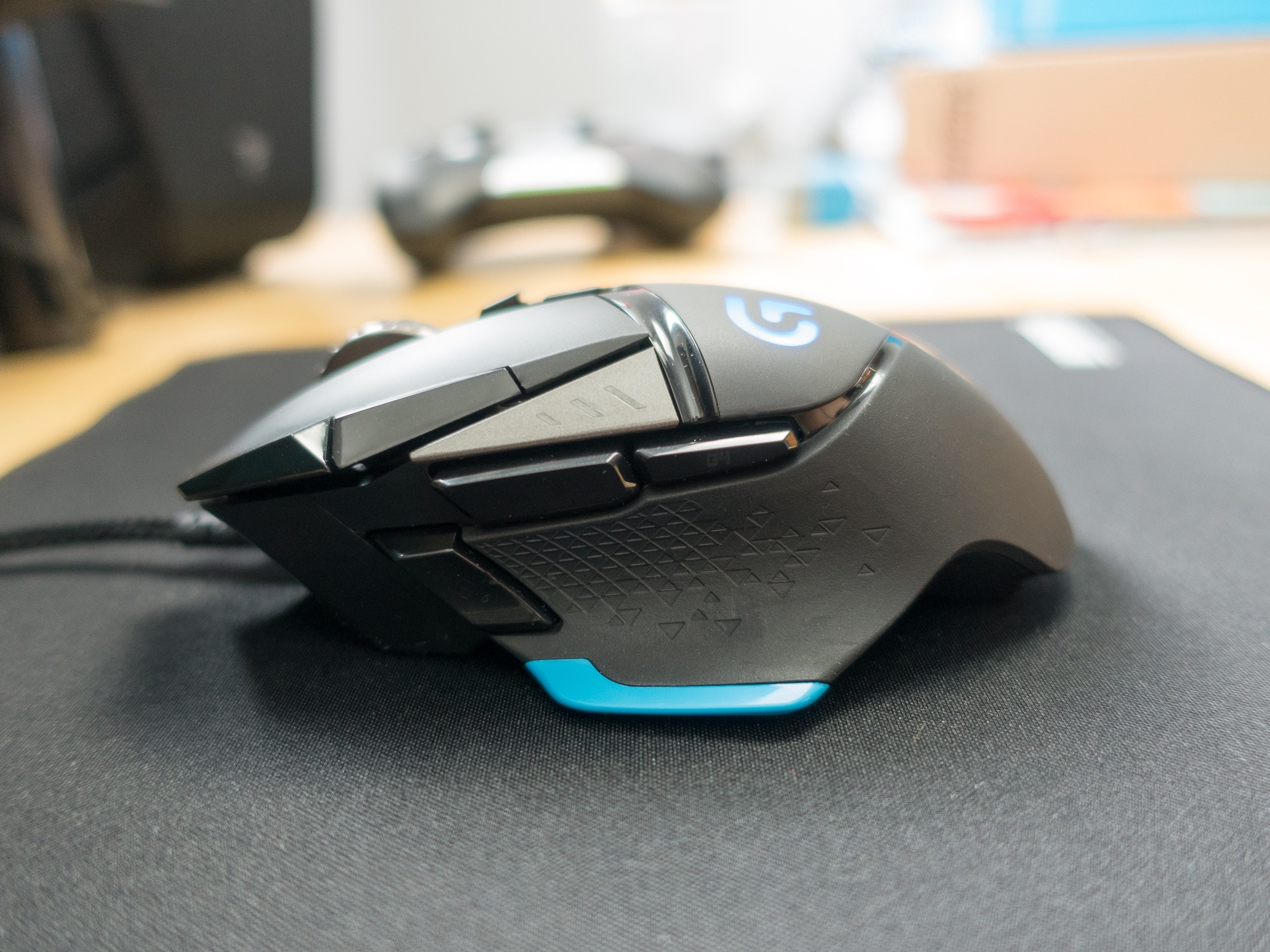 Que vaut la nouvelle souris Logitech G502 Hero ?