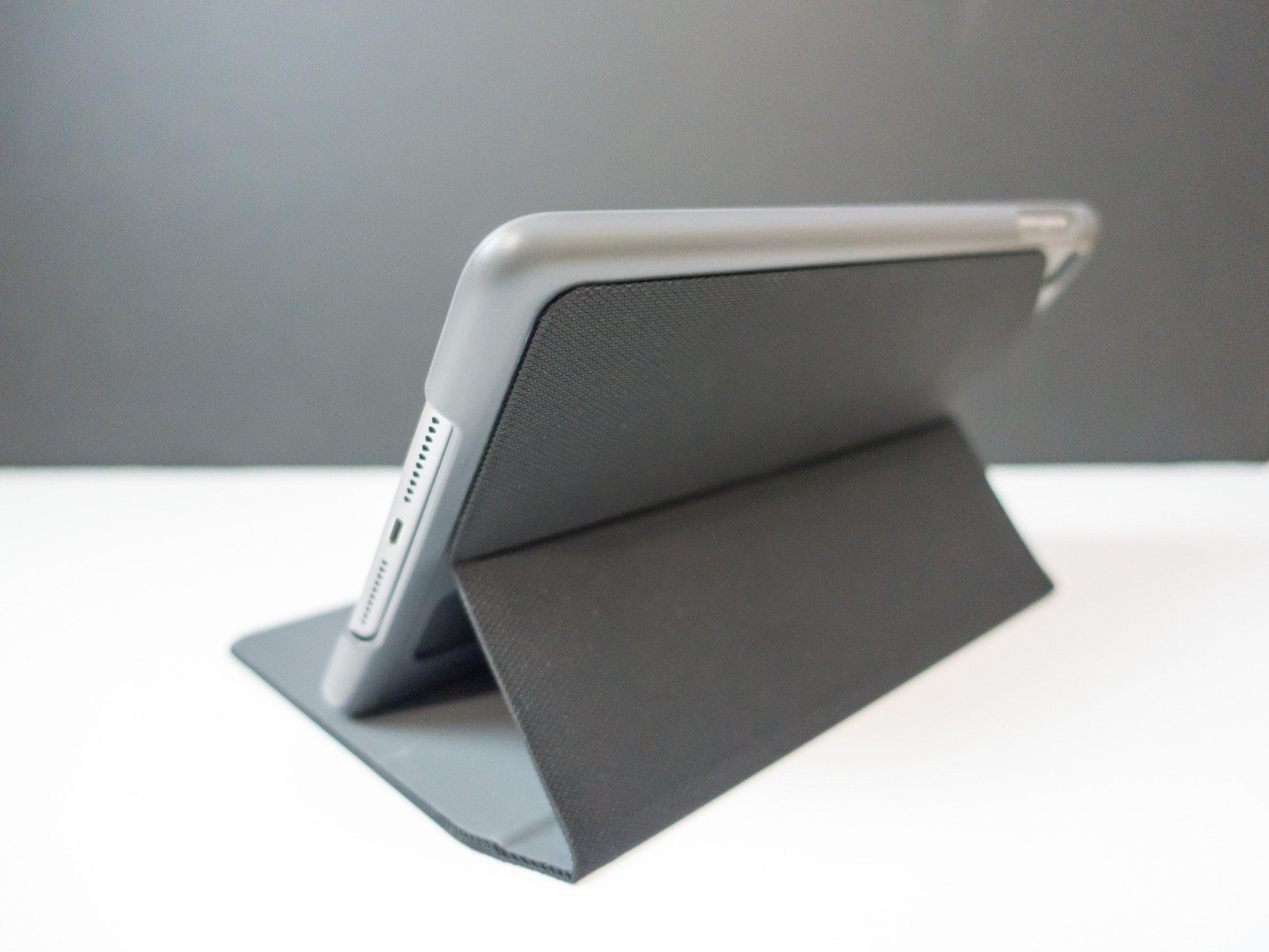 Logitech Focus : superbe housse pour iPad Mini 4