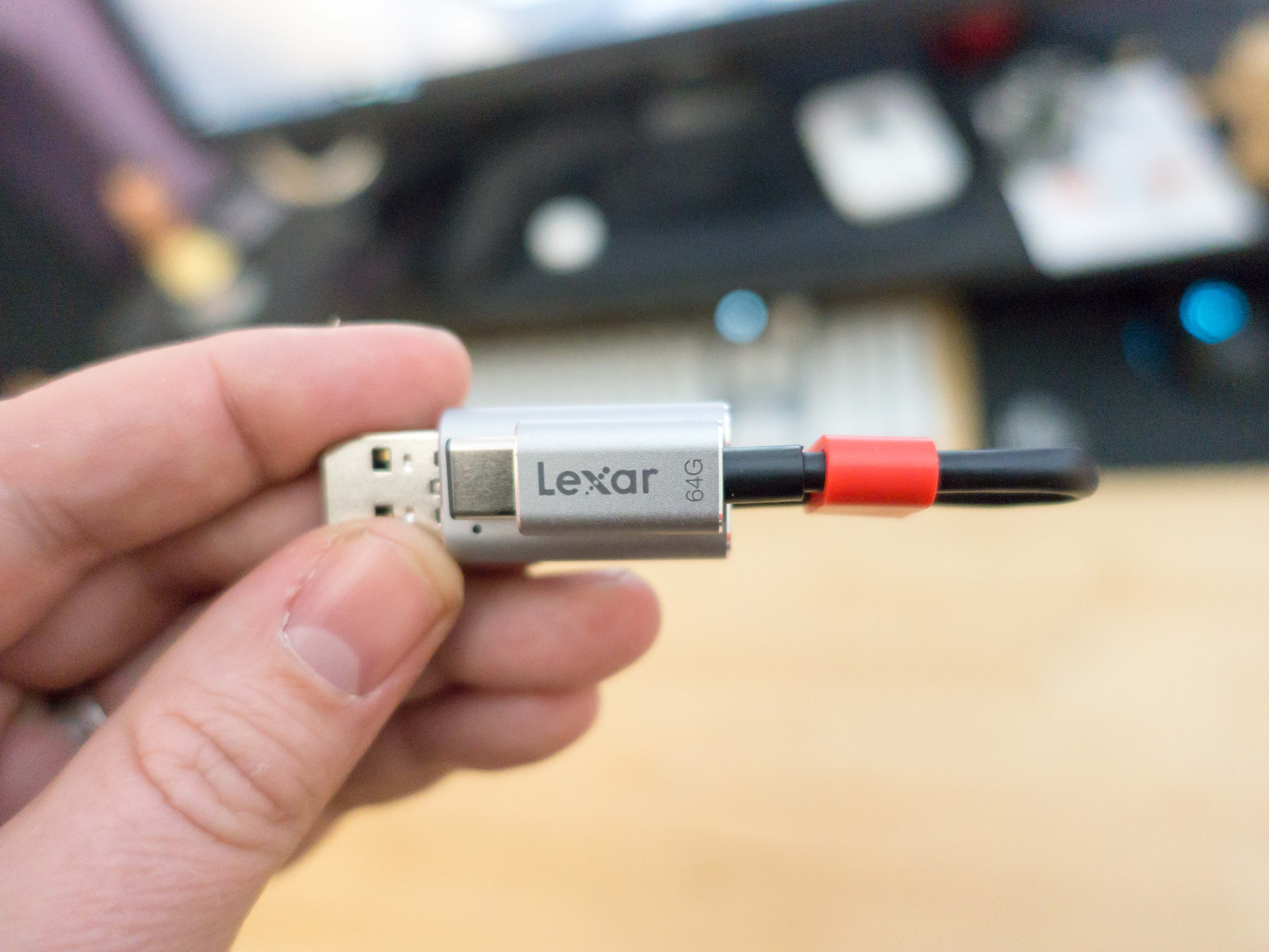 Clé USB Lexar Jumpdrive C20c: USB A & USB C !